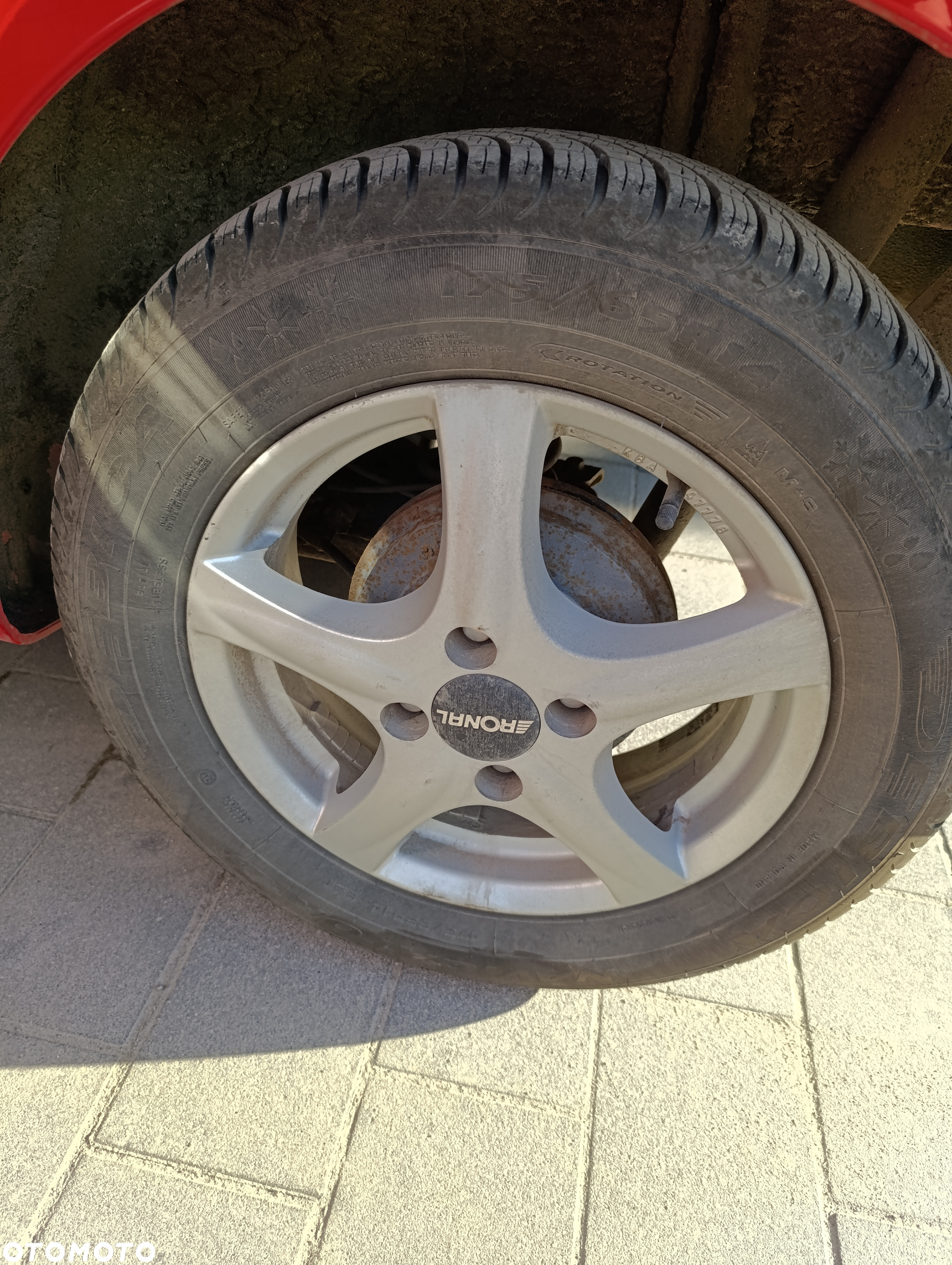 Daihatsu Sirion 1.0 - 16