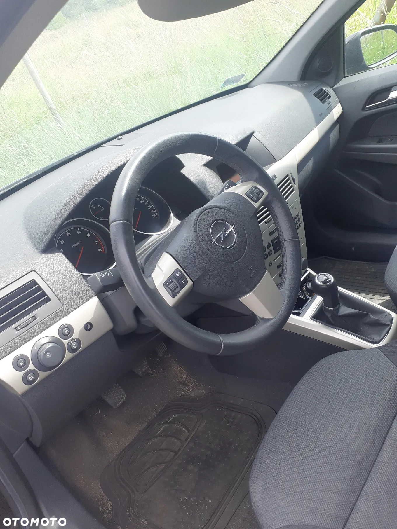 Opel Astra III 1.6 Enjoy - 28