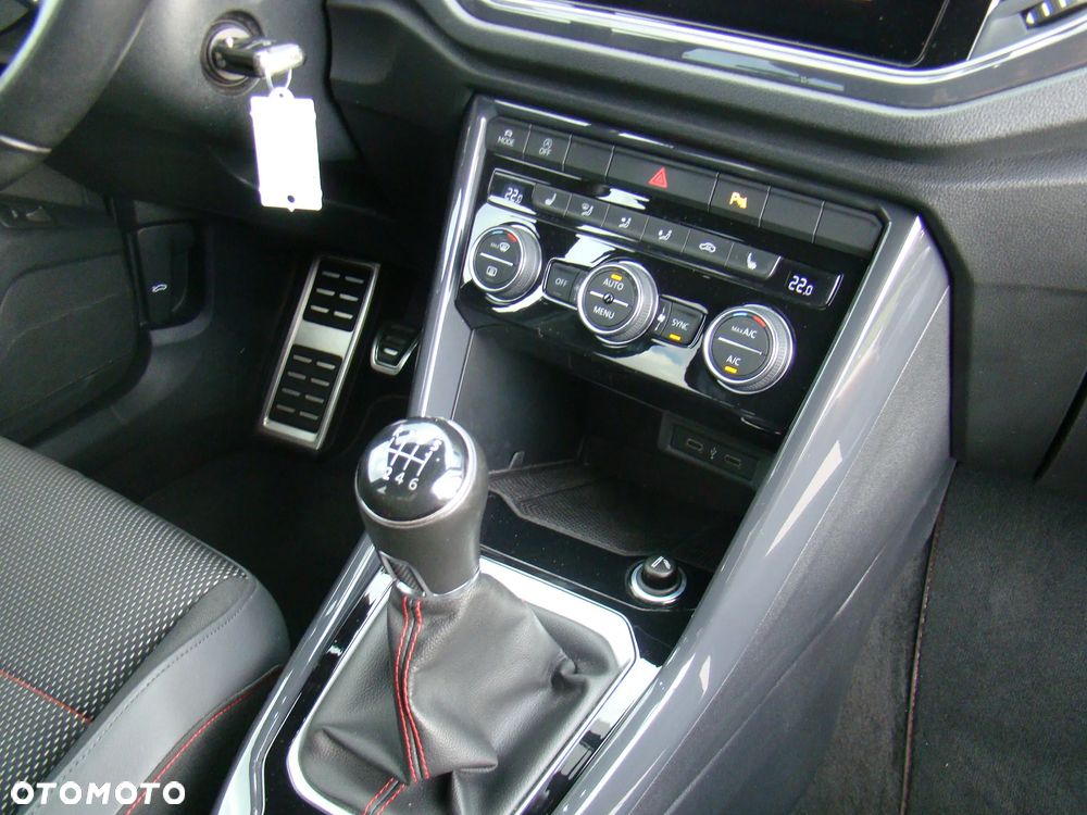 Volkswagen T-Roc 1.5 TSI ACT OPF Sport - 36