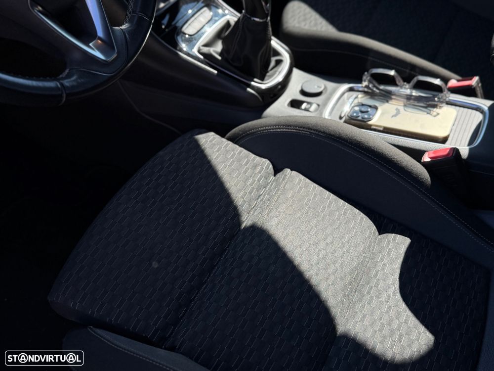 Opel Astra Sports Tourer 1.5 D Business Edition S/S - 18