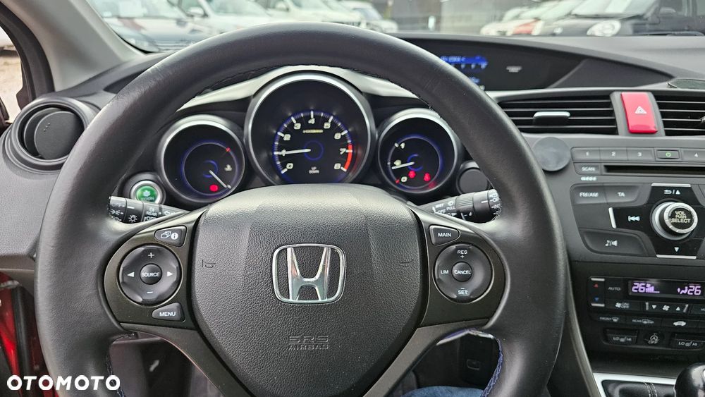 Honda Civic 1.8 Sport - 18