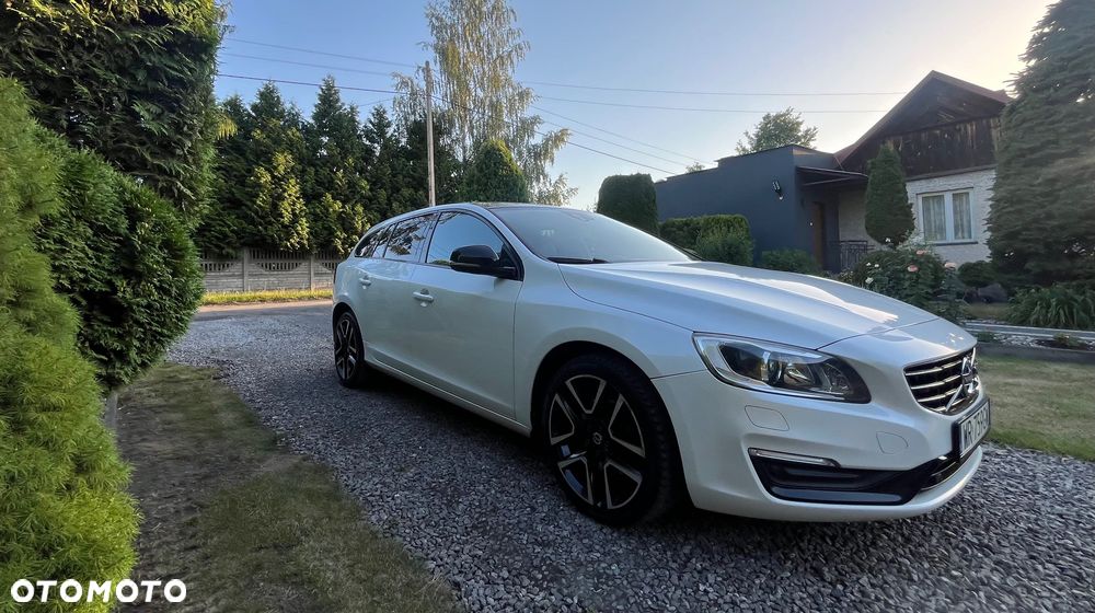 Volvo V60 - 2