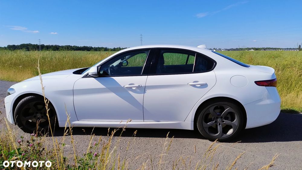 Alfa Romeo Giulia 2.0 Turbo Super - 9