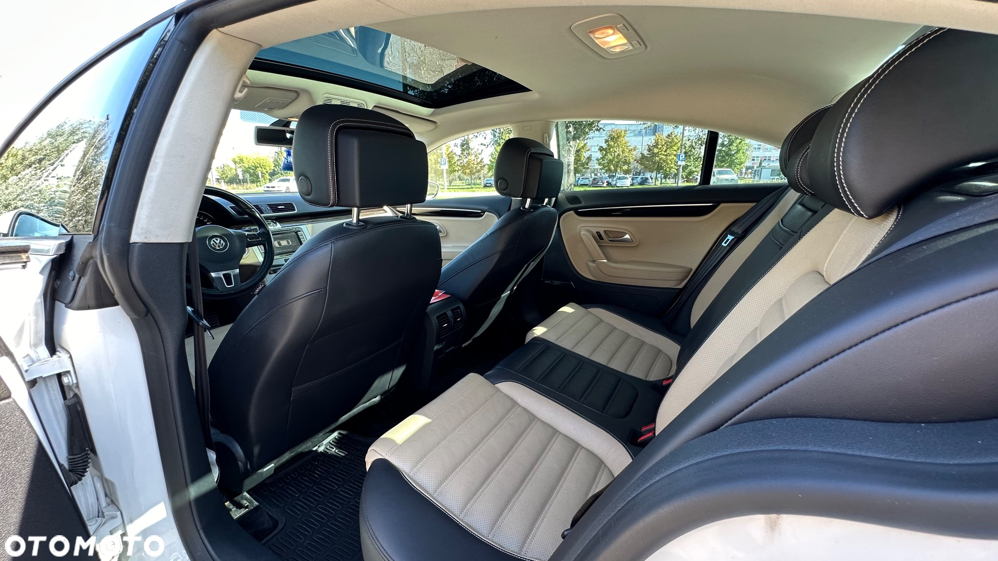 Volkswagen CC 3.6 V6 4Motion DSG - 18