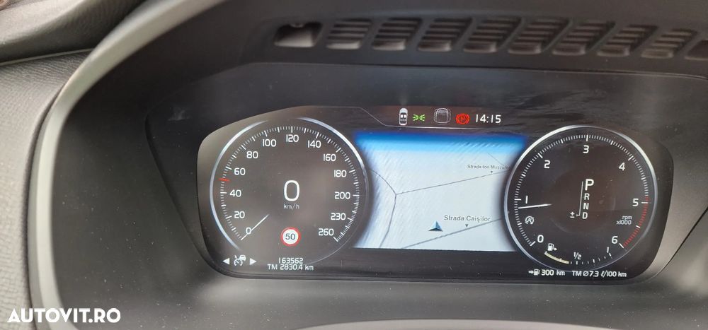 Volvo XC 90 D4 Momentum - 16