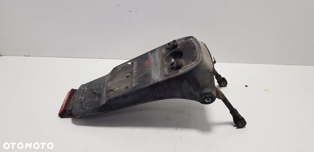 Honda Transalp 600 87r. Chlapacz Nadkole Tył - 3