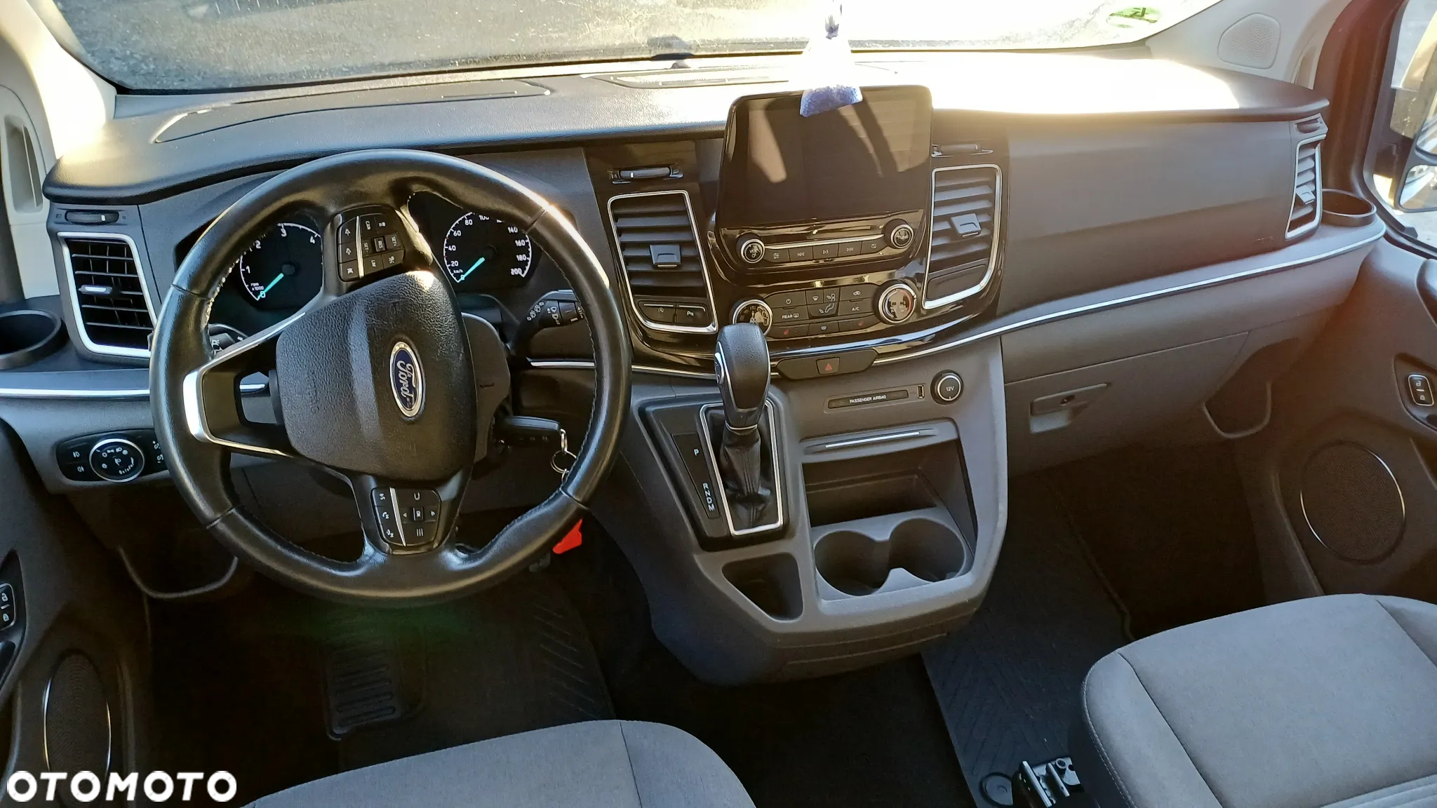 Ford Tourneo Custom 2.0 TDCi L1 Titanium SelectShift - 5