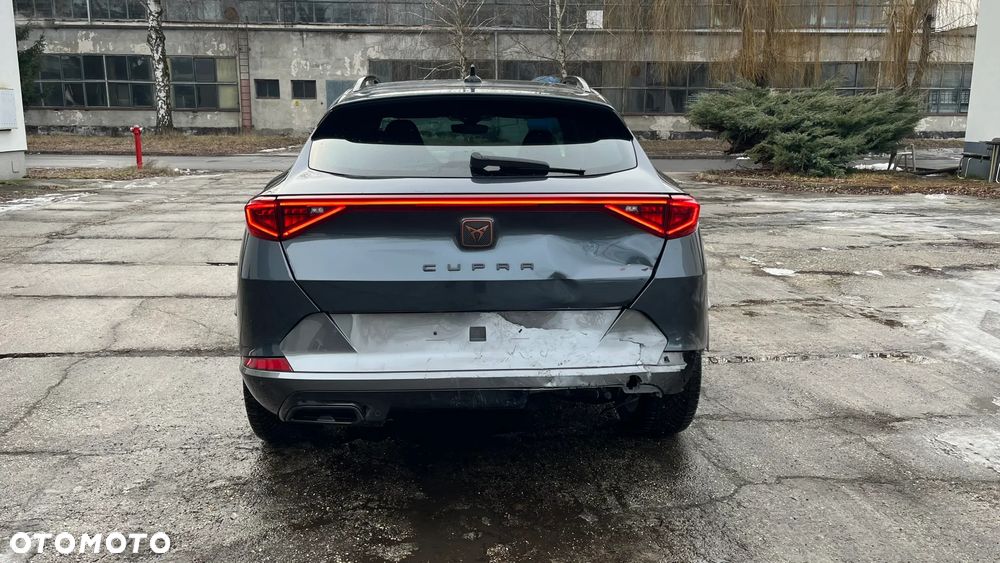 Cupra Formentor 1.4 e-Hybrid DSG Priority - 4