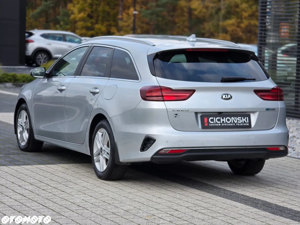 Kia Ceed 1.6 CRDi SCR L Business Line Plus DCT - 9