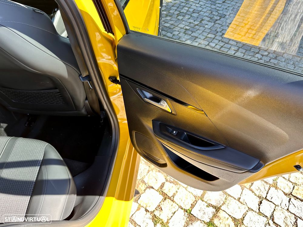 Peugeot 208 1.5 BlueHDi GT Line - 43