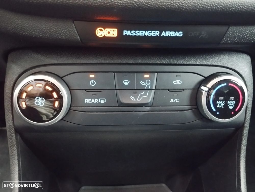 Ford Fiesta 1.5 TDCi Titanium - 25