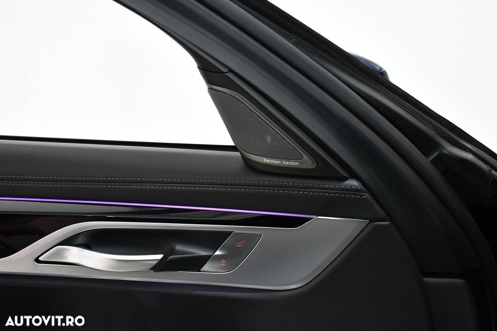 BMW Seria 7 - 12