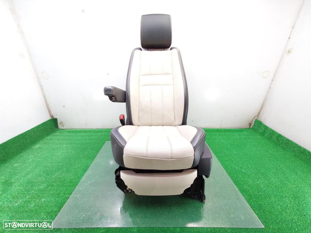 BANCO FRENTE ESQUERDO LAND ROVER RANGE - 1