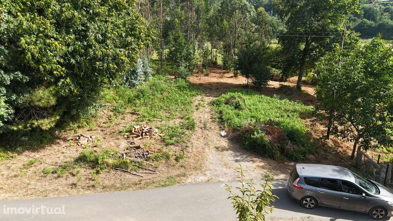 Terreno de Construção em Vitorino de Piães - Grande imagem: 2/3