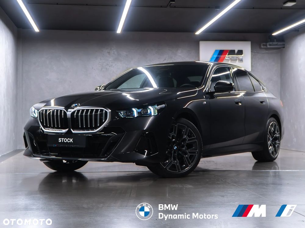 BMW Seria 5 520d xDrive - 7