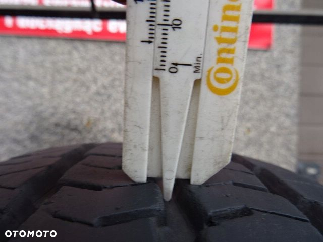 185/R14C 102/100R Ovation V-02 - 4