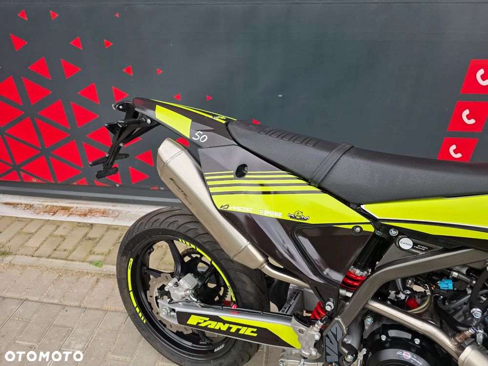 Fantic Inny - 19