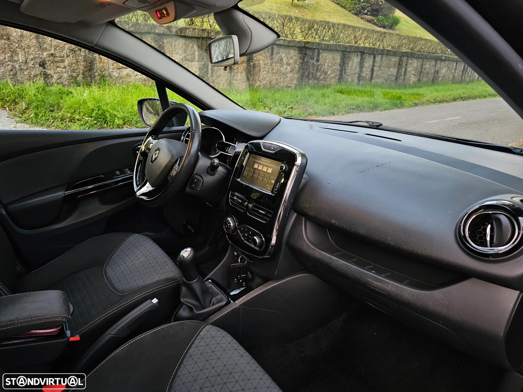 Renault Clio 1.5 dCi Limited EDition - 11