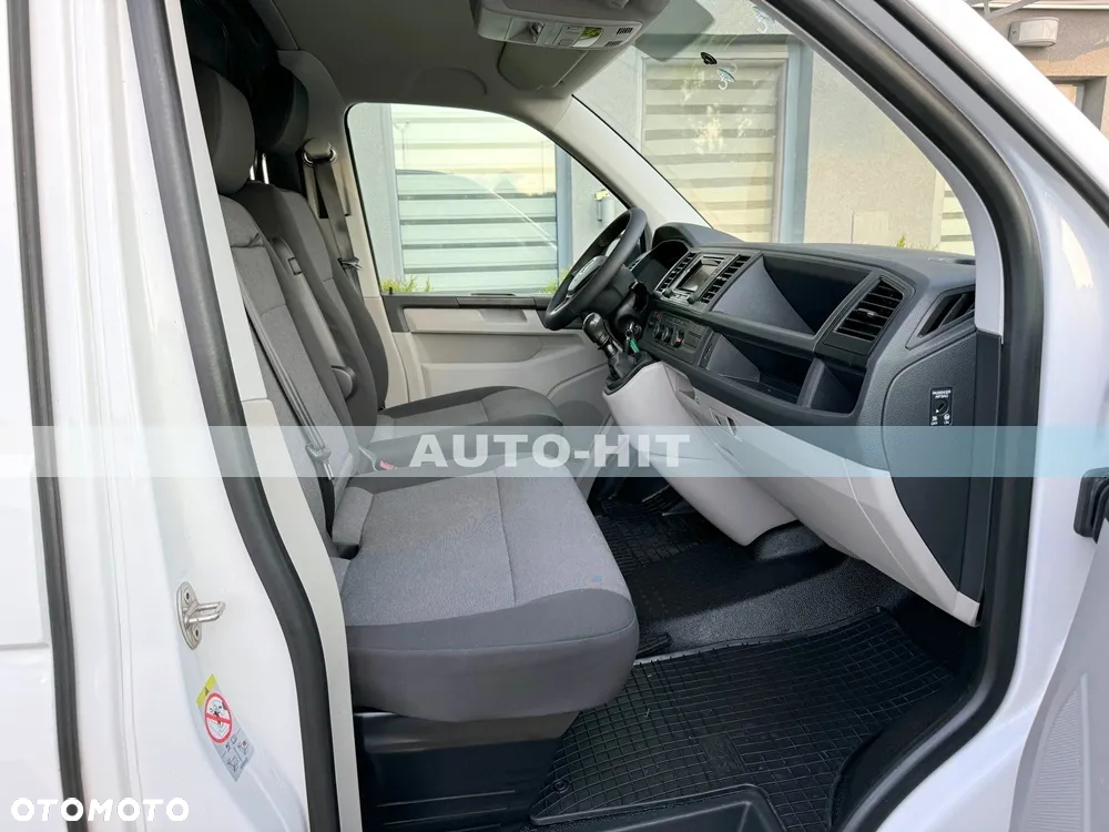 Volkswagen Transporter T6 - 8