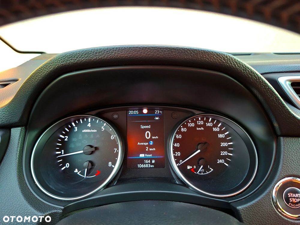 Nissan Qashqai 1.3 DIG-T N-Connecta - 37