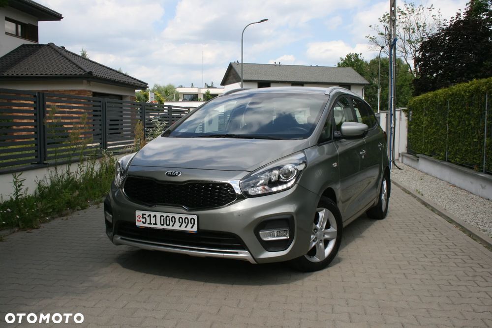 Kia Carens 1.6 GDI M 7os - 11