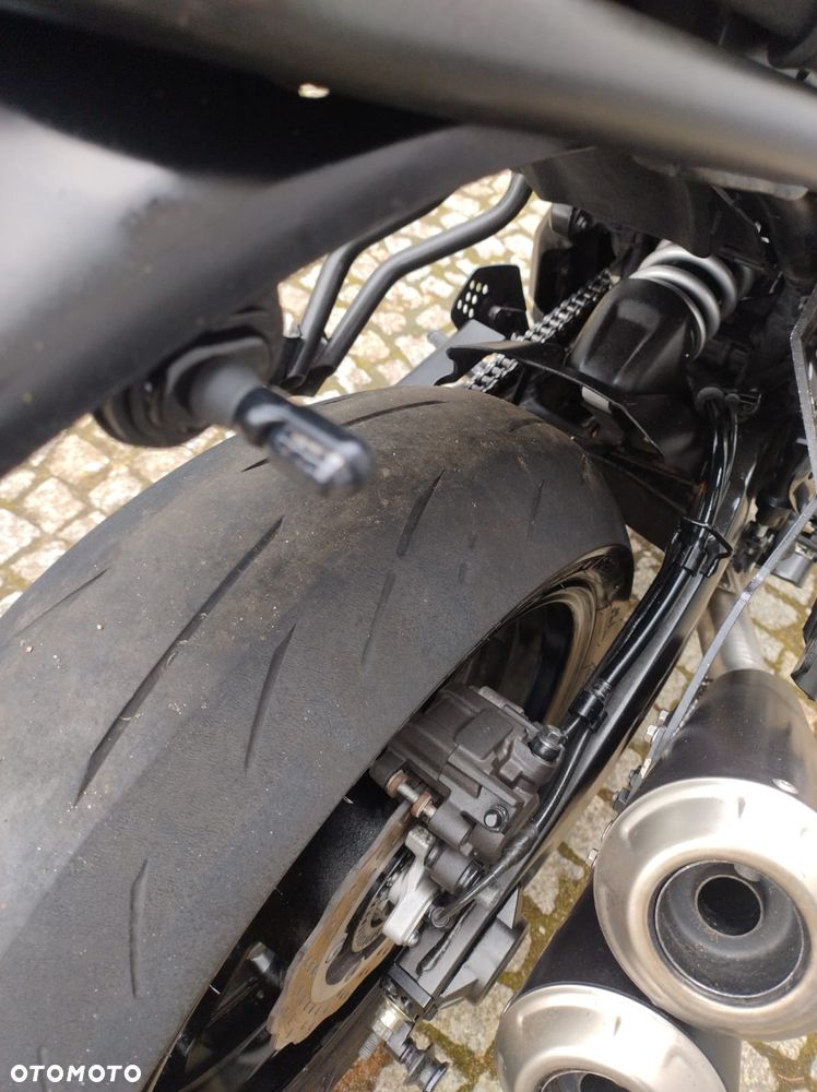 Yamaha XSR - 33