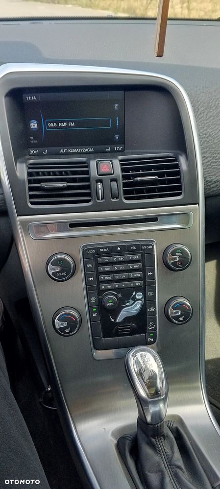 Volvo XC 60 - 6