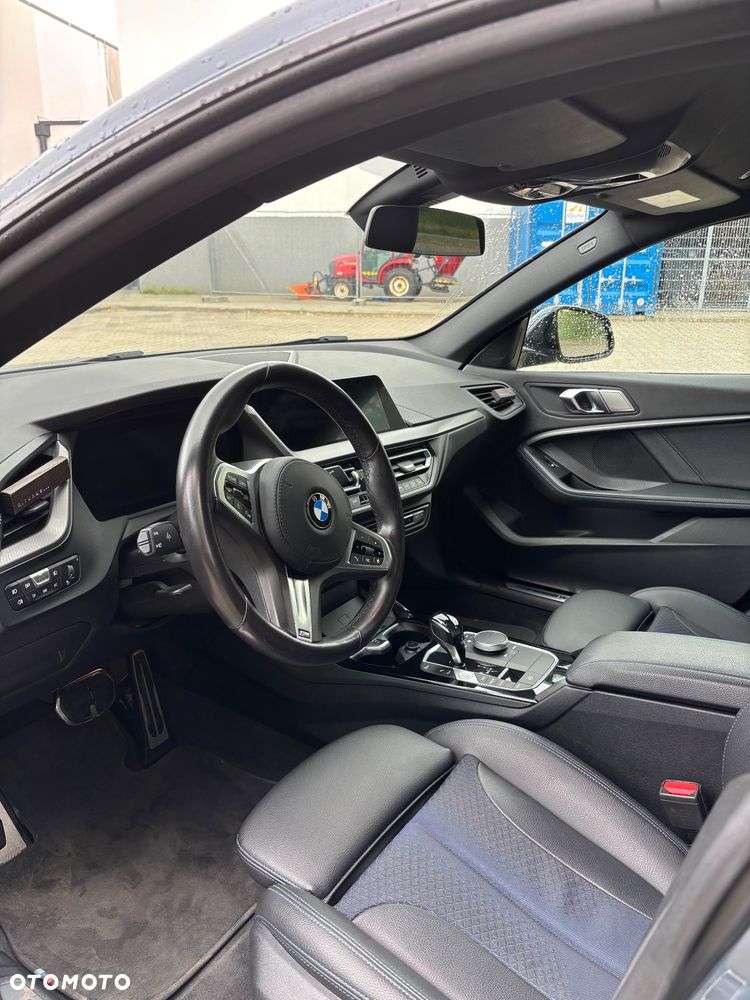 BMW Seria 2 218i M Sport - 22