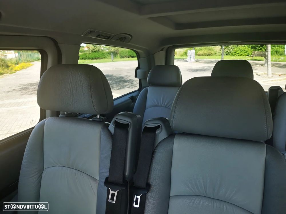 Mercedes-Benz Viano - 9