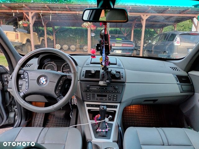 BMW X3 - 11