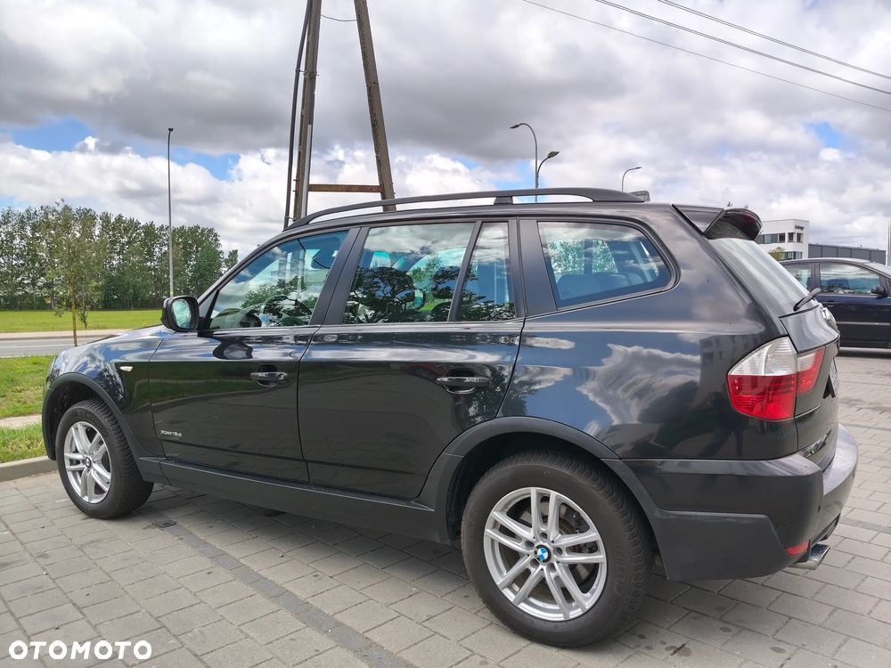 BMW X3 xDrive18d Limited Sport Edition - 4