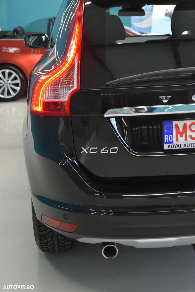 Volvo XC 60 D3 Kinetic - 22