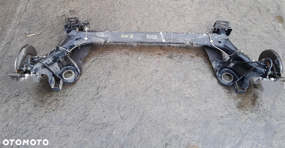 Belka tylna os tyl VW GOLF IV ITALIA z zaciskami - 1