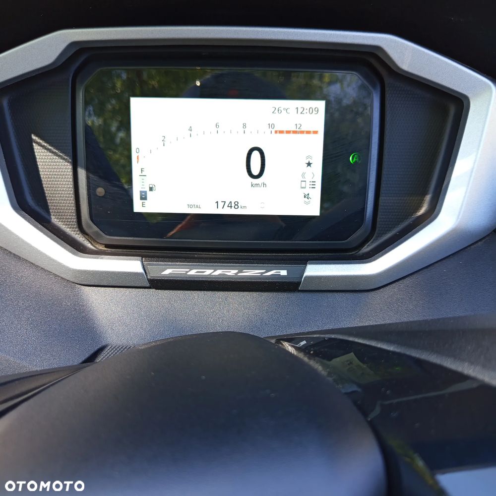 Honda NSS - 15