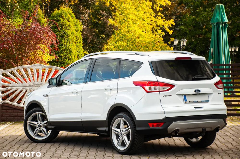 Ford Kuga 1.5 EcoBoost TITANIUM - 23