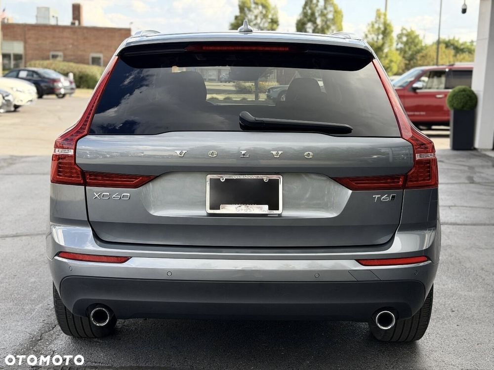 Volvo XC 60 T6 AWD Momentum - 8