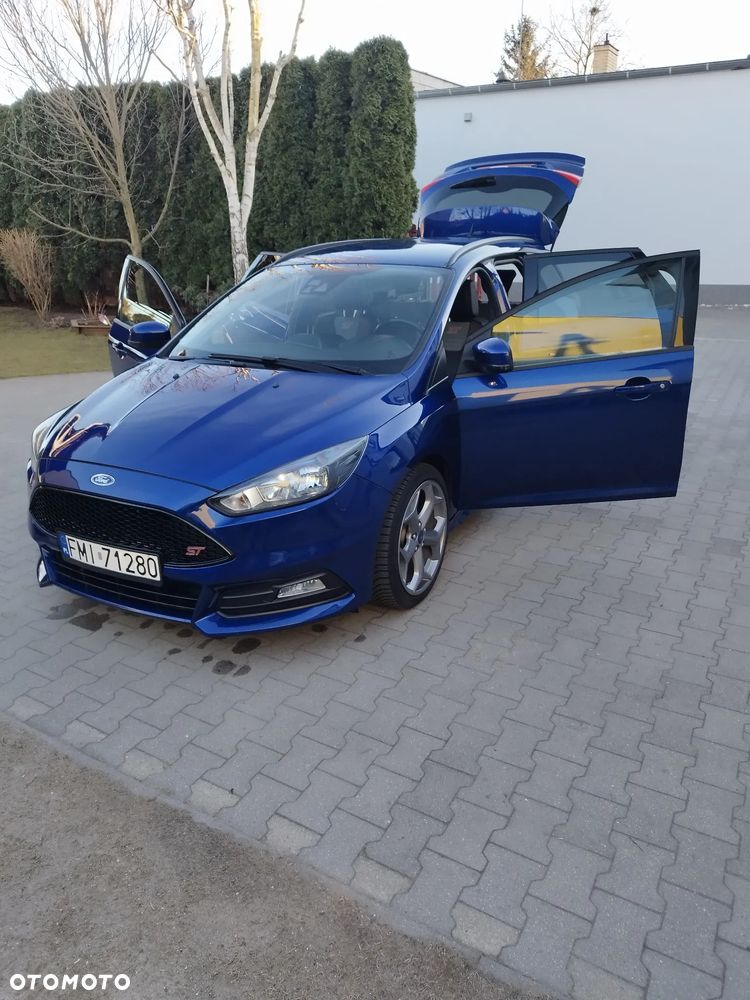 Ford Focus 2.0 TDCi ST - 15