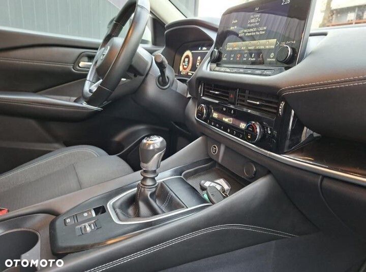 Nissan Qashqai 1.3 DIG-T N-Connecta - 7