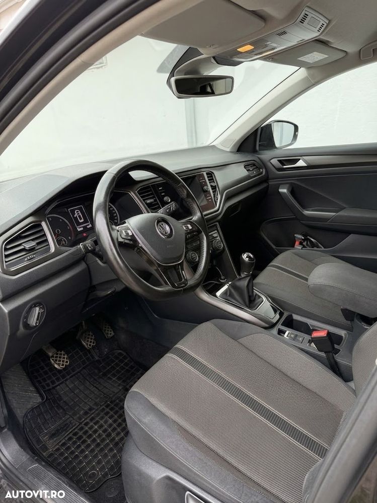 Volkswagen T-Roc 1.6 TDI Design - 5