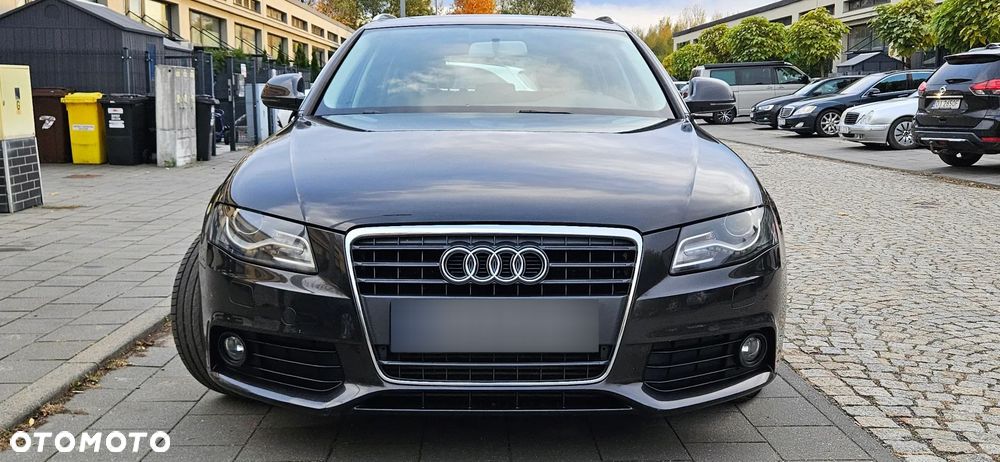 Audi A4 Avant - 27