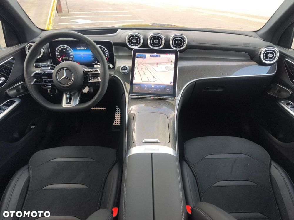 Mercedes-Benz GLC - 13