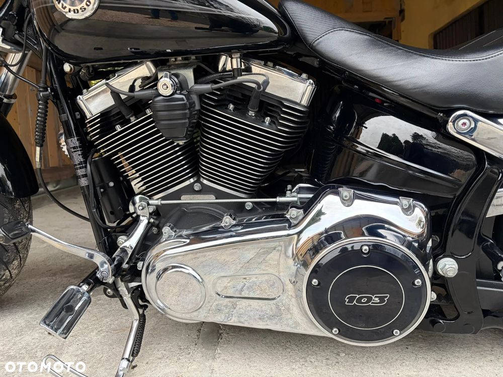 Harley-Davidson FXSB Breakout - 14