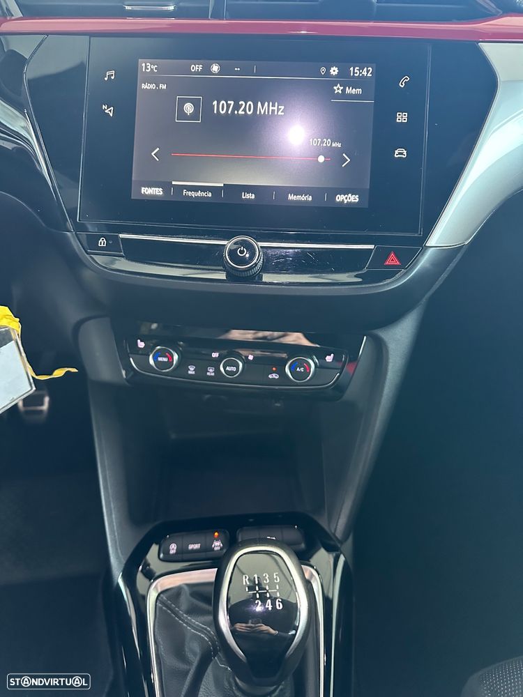 Opel Corsa 1.2 Direct Injection Turbo S&S GS Line - 23