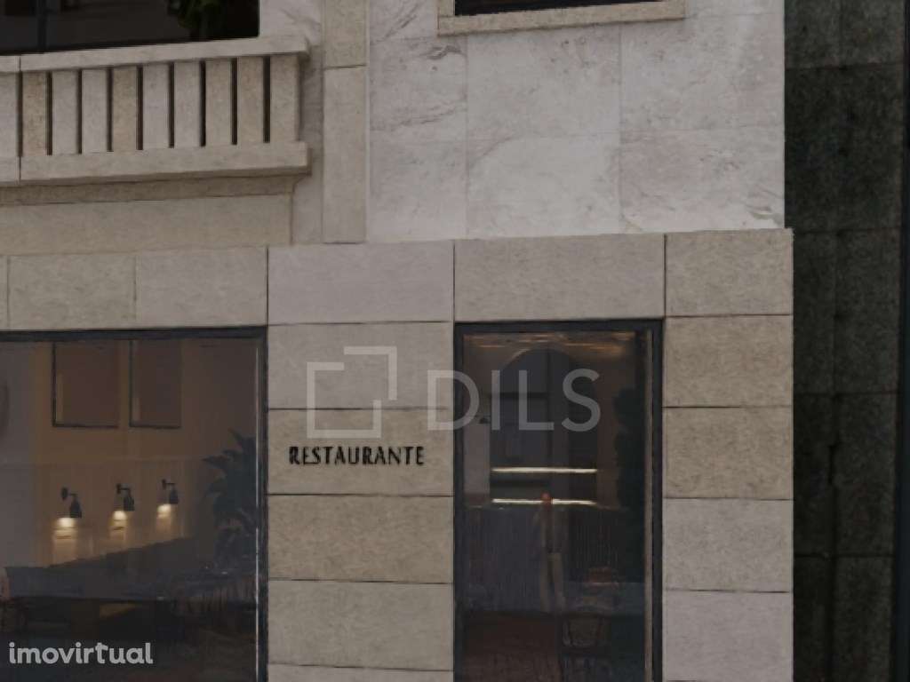 Loja para arrendar no condomínio Sá da Bandeira 39, no Porto - Grande imagem: 2/23