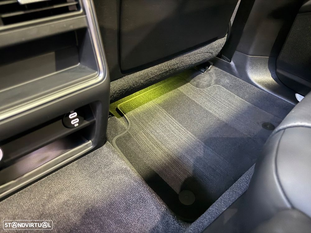 Porsche Cayenne Coupé E-Hybrid - 43