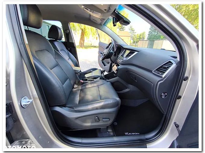 Hyundai Tucson 2.0 CRDI 2WD Style - 21