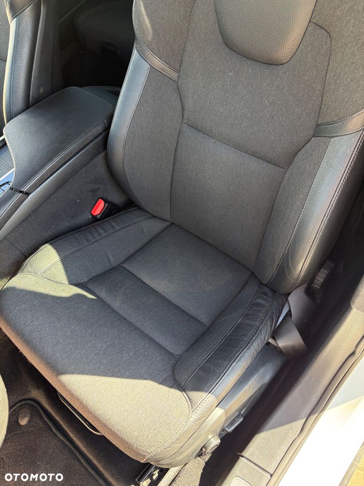Volvo V90 D3 Momentum Pro - 15