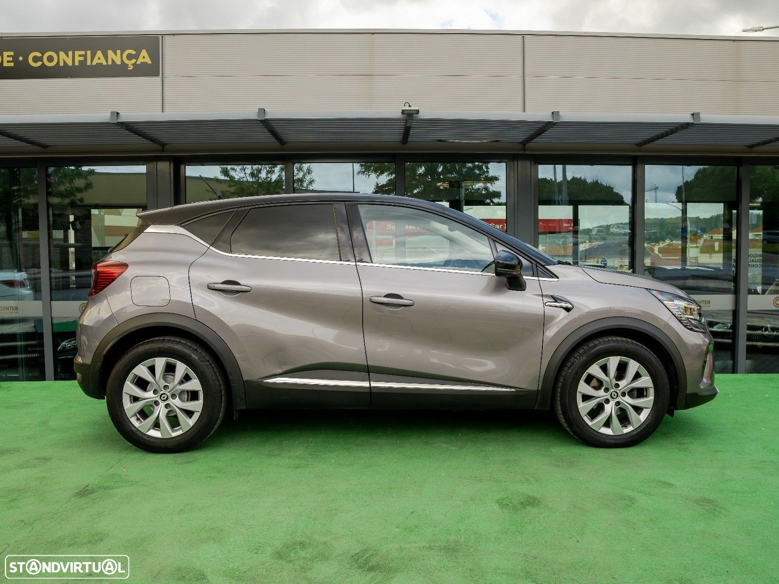 Renault Captur - 3
