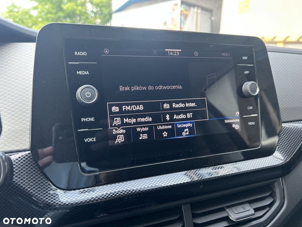 Volkswagen T-Cross - 29