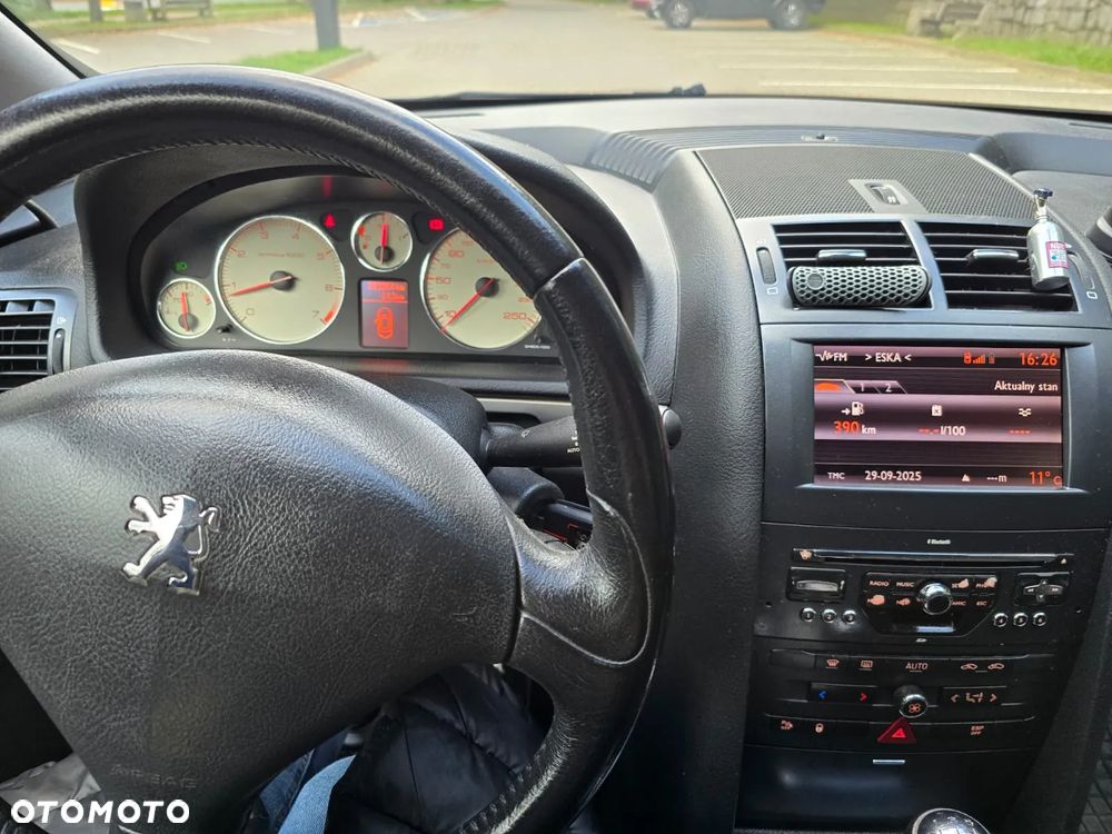 Peugeot 407 - 3